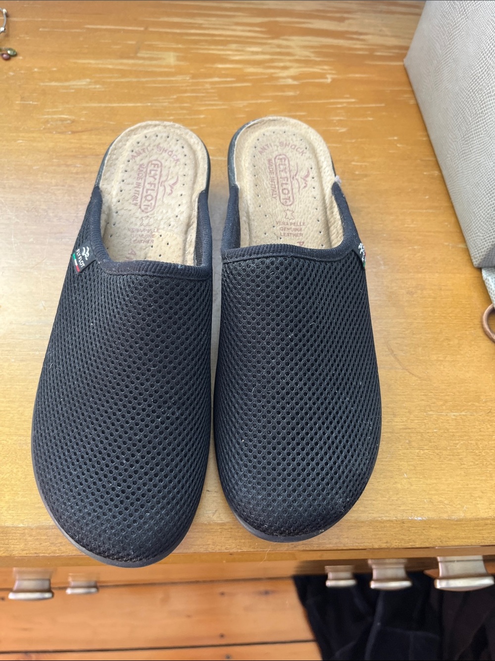 Fly Flot Relaxed Mesh Slip-On Mule — Black 9.5. Super comfy
